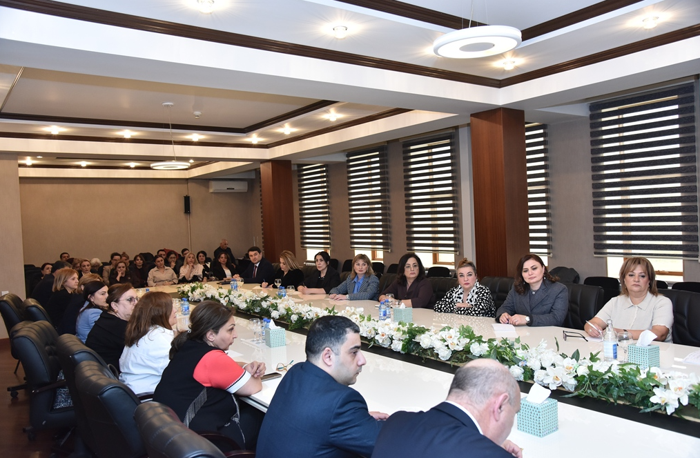 Tahir Budaqov müşavirə keçirdi - FOTOLAR